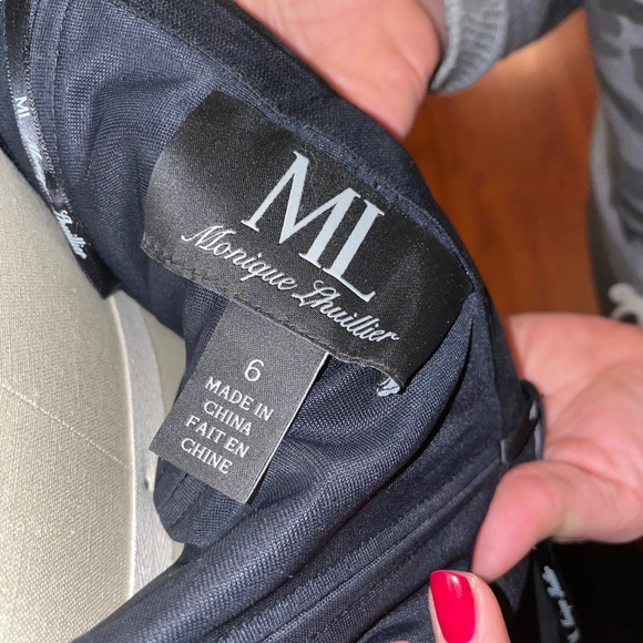 Monique Lhuillier Gown - Picture 7 of 7